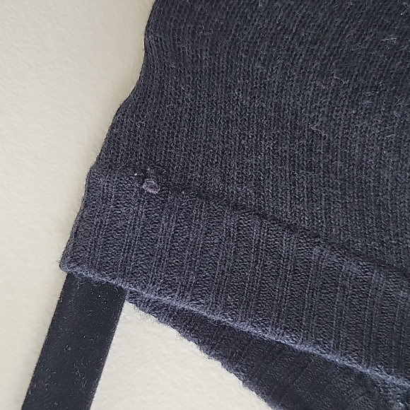Lululemon Chai Time Pullover - Picture 6 of 6